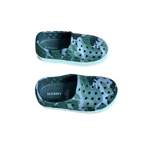 Old Navy Camouflage Toddler Size 6 Water Shoes Unisex Camo Rubber Slip On